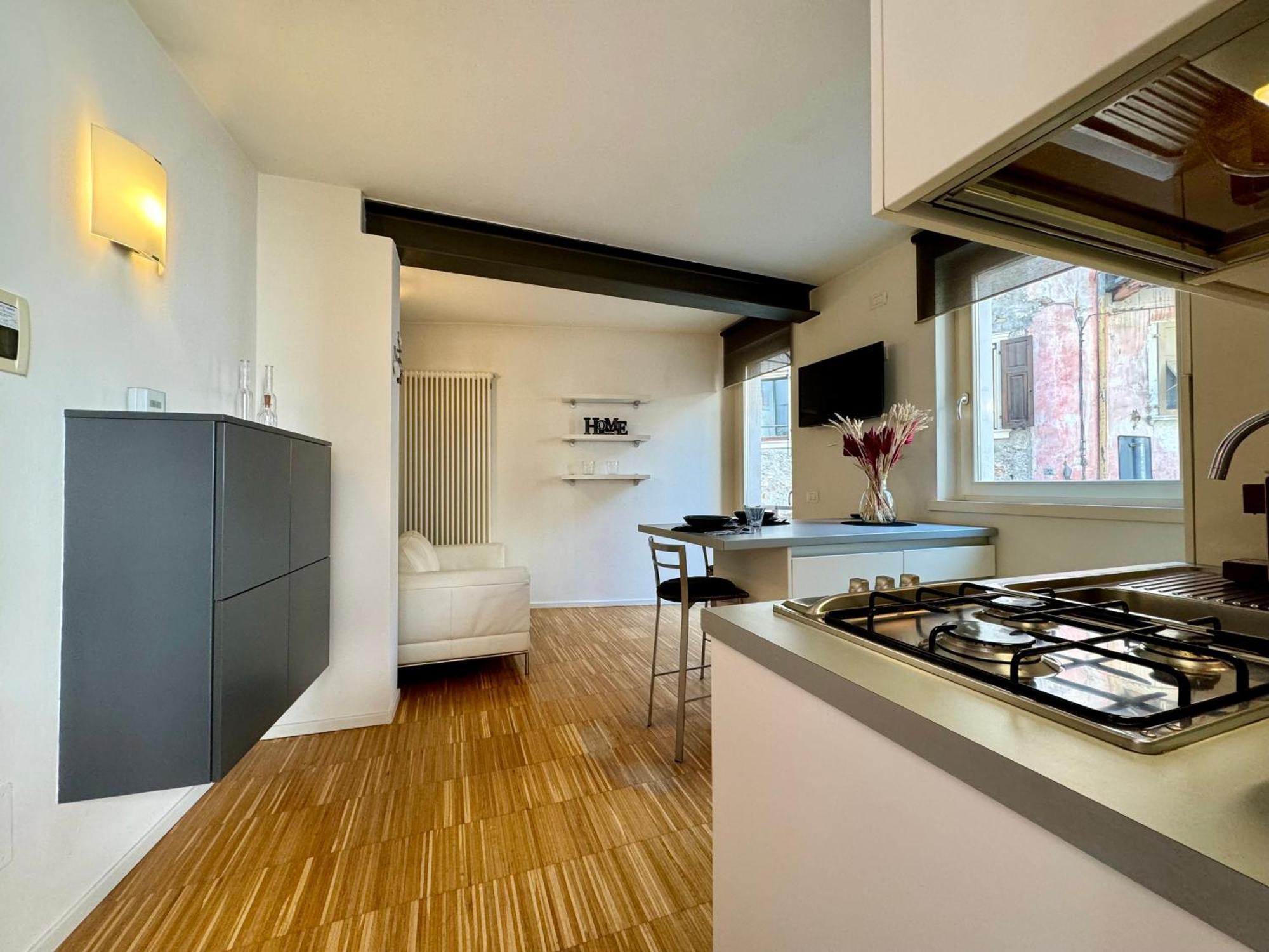 Cozy Old Town Apartment Arco Exterior photo